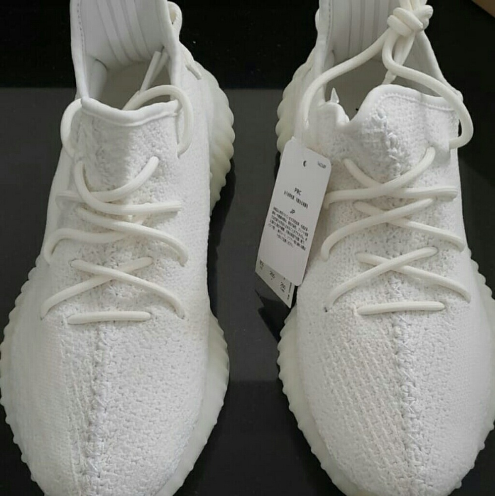 Authentic Yeezy brand new shoes